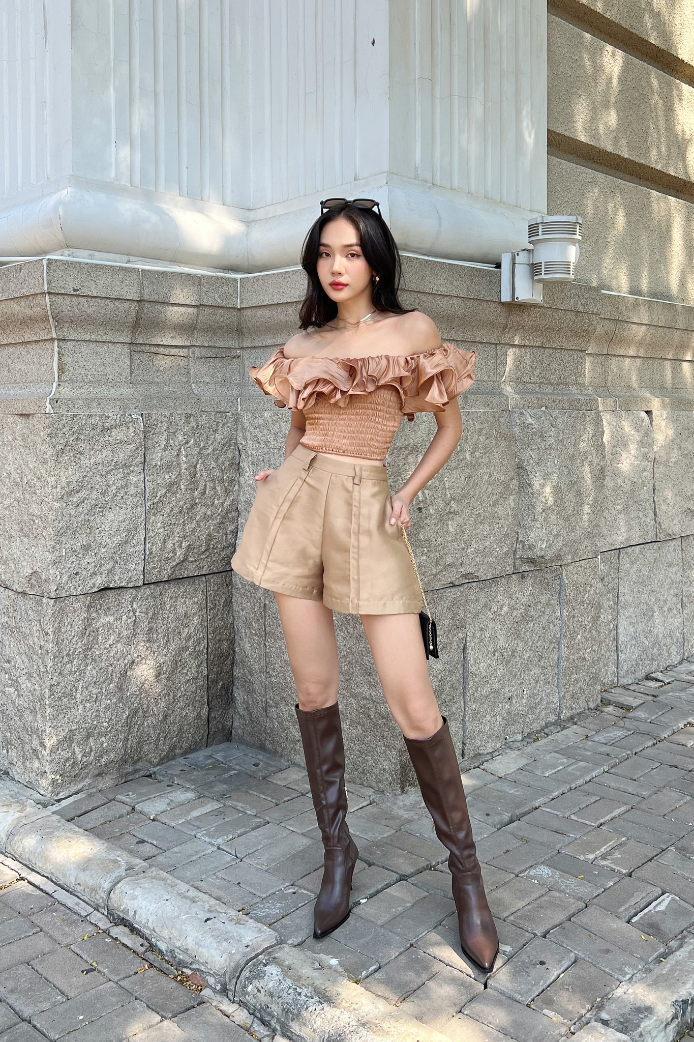 OLV - Áo Kattie Top in Brown