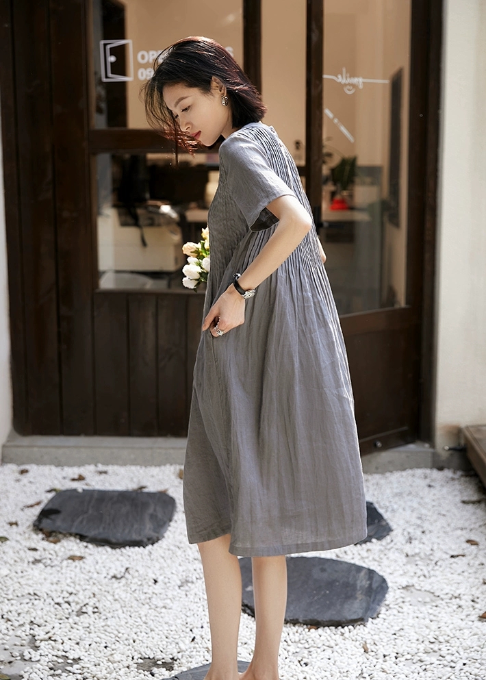 Đầm suông linen tay ngắn trẻ trung, chất vải linen mềm mát, dễ mặc, thích hợp đi chơi, dạo phố Đũi Việt