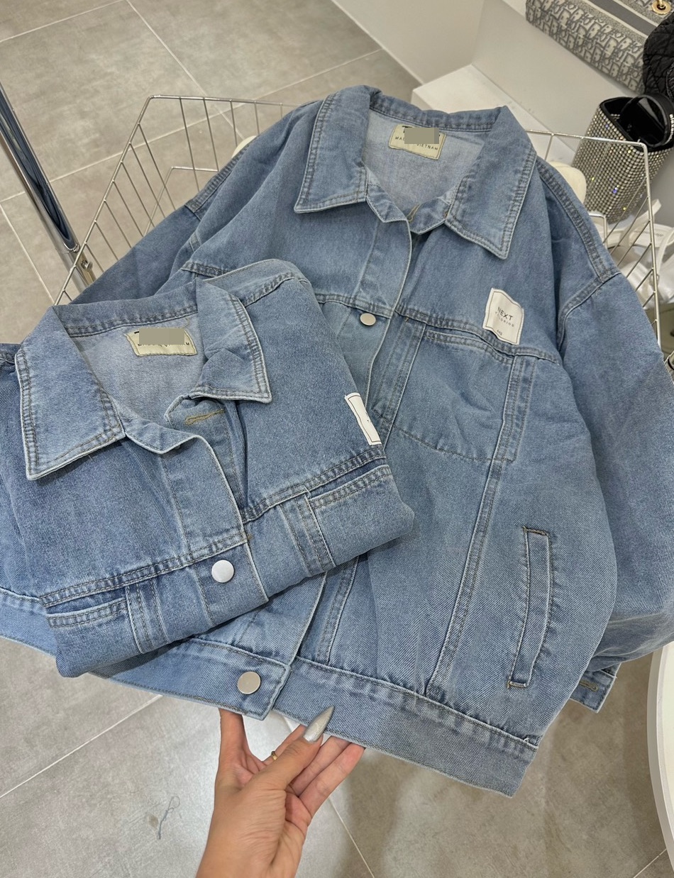 ÁO KHOÁC LẠNH UNISEX NAM NỮ JEANS FORM RỘNG BIG SIZE TRƠN TAY DÀI DENIM THU ĐÔNG THỂ THAO DẠO PHỐ ĐI CHƠI DỰ TIỆC ĐI BIỂN