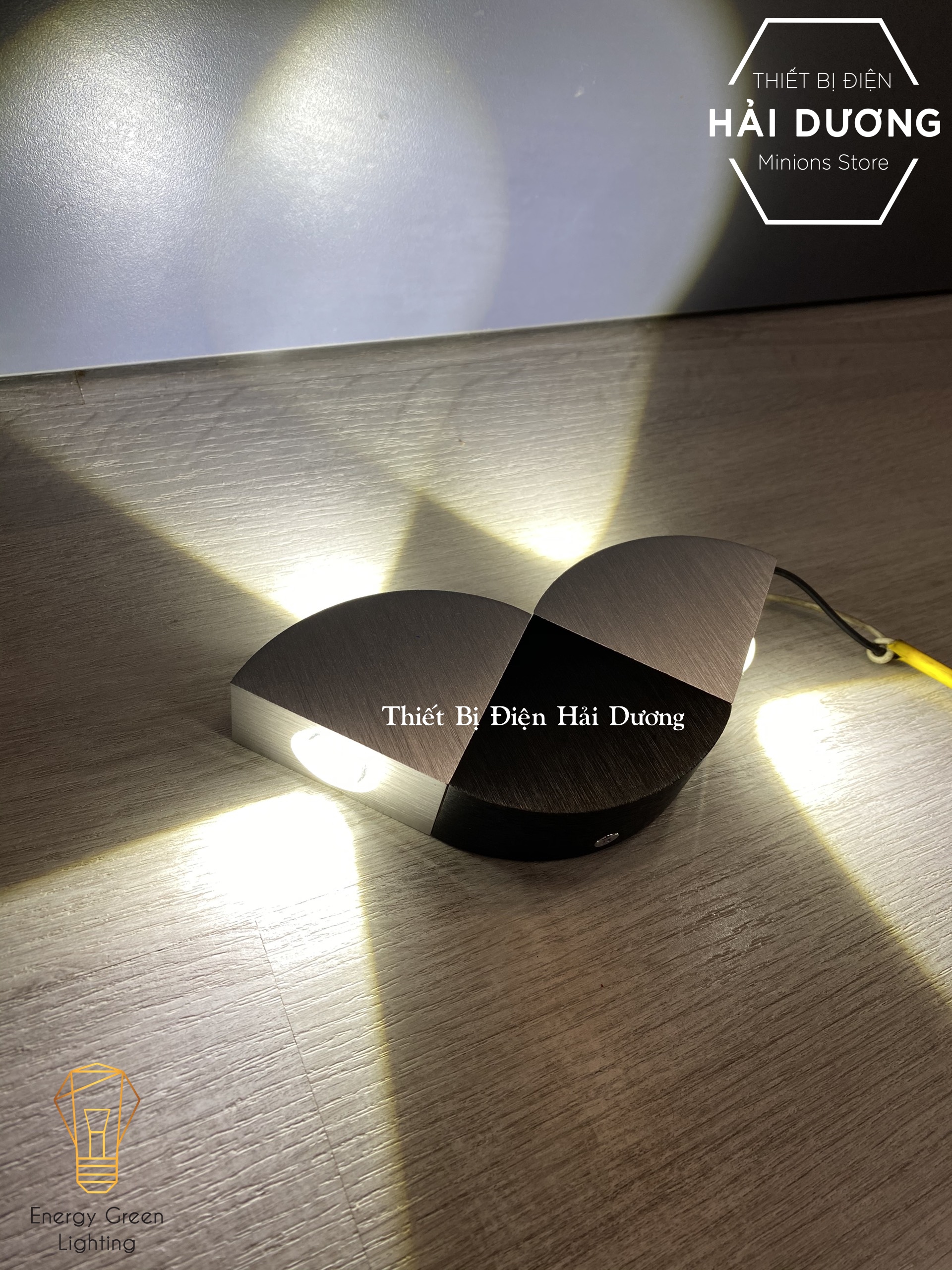 Đèn Tường Led Hình Con Bướm DT-7301 Kiểu Dáng Hiện Đại - 4 Đầu Chiếu Sáng - Led Siêu Sáng