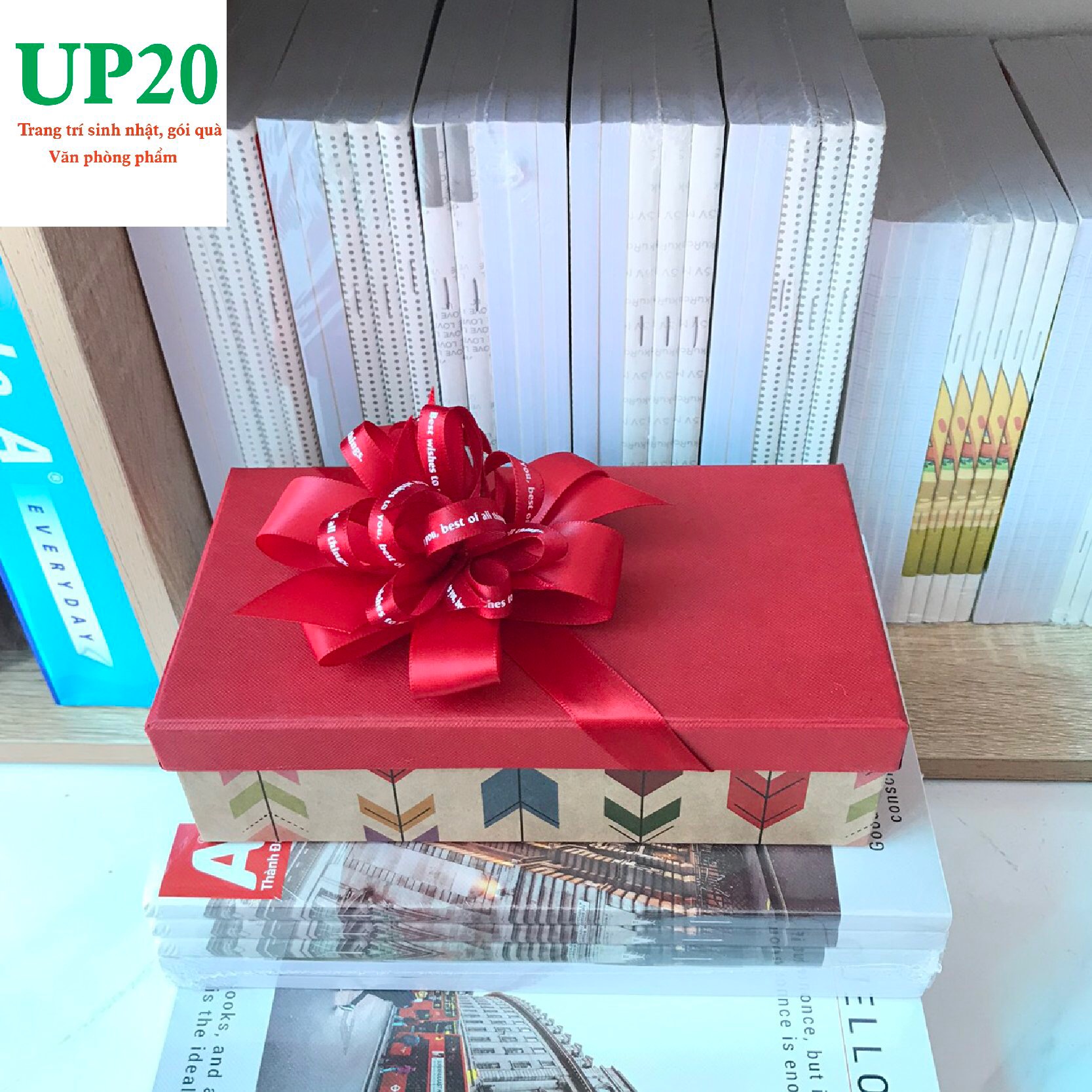 Hộp quà lớn 21 x 11 x 6