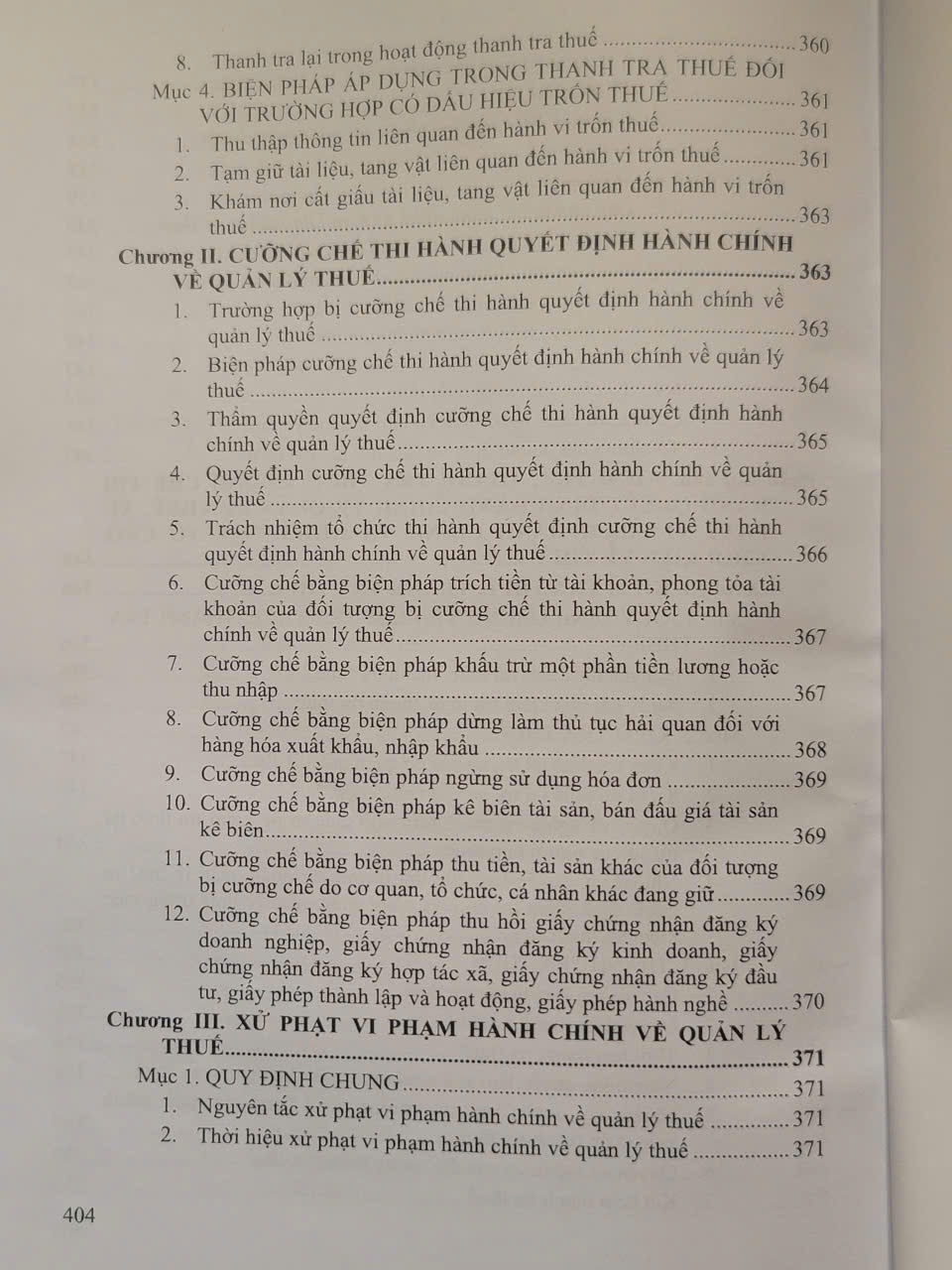 Sách Chỉ Dẫn Áp Dụng Luật Kế Toán sửa đổi, bổ sung 2024 - Và Những Quy Định Mới Trong Công Tác Quản Lý Thuế Áp Dụng Trong Các Loại Hình Doanh Nghiệp (V2558T)