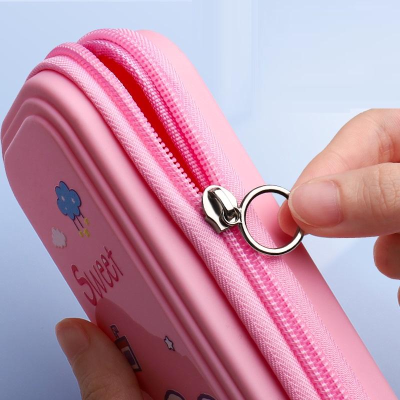 Hộp Đựng Bút Học Sinh 3 Ngăn Hoạt Hình 2D Size 8cm BU09