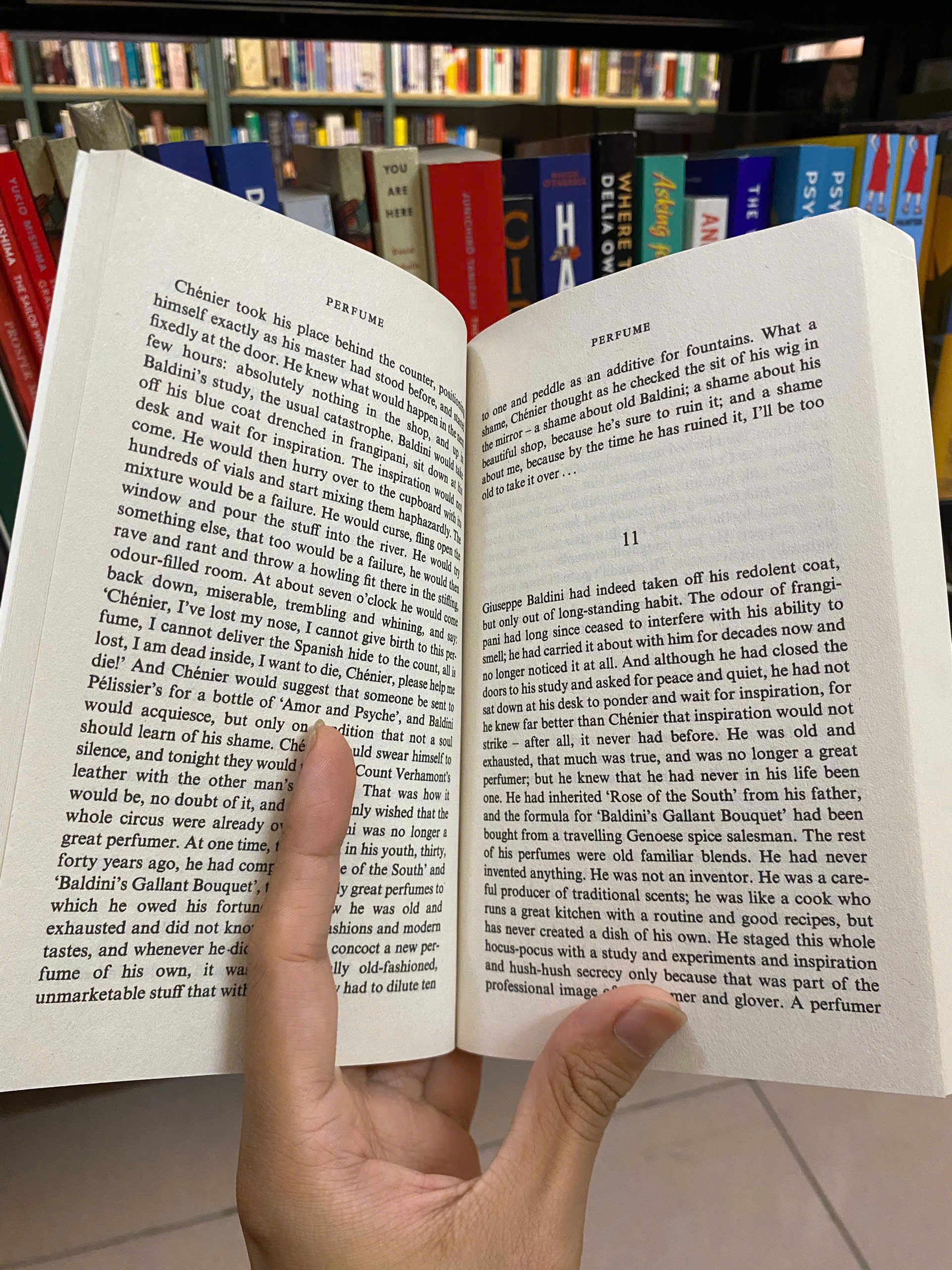 Sách - Perfume by Patrick Suskind - Tiểu thuyết tiếng Anh - Novel / Thriller / Mystery in English