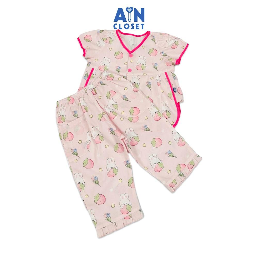 Bộ quần áo Dài tay ngắn bé gái họa tiết Thỏ Dâu Hồng cotton - AICDBGLSAYNM - AIN Closet