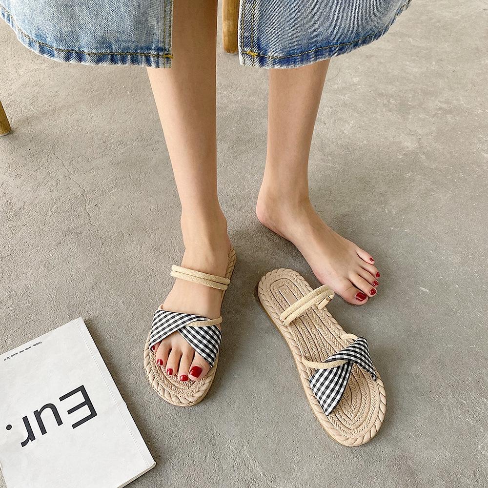 Giày sandal đế bằng thoải mái thời trang cho nữ