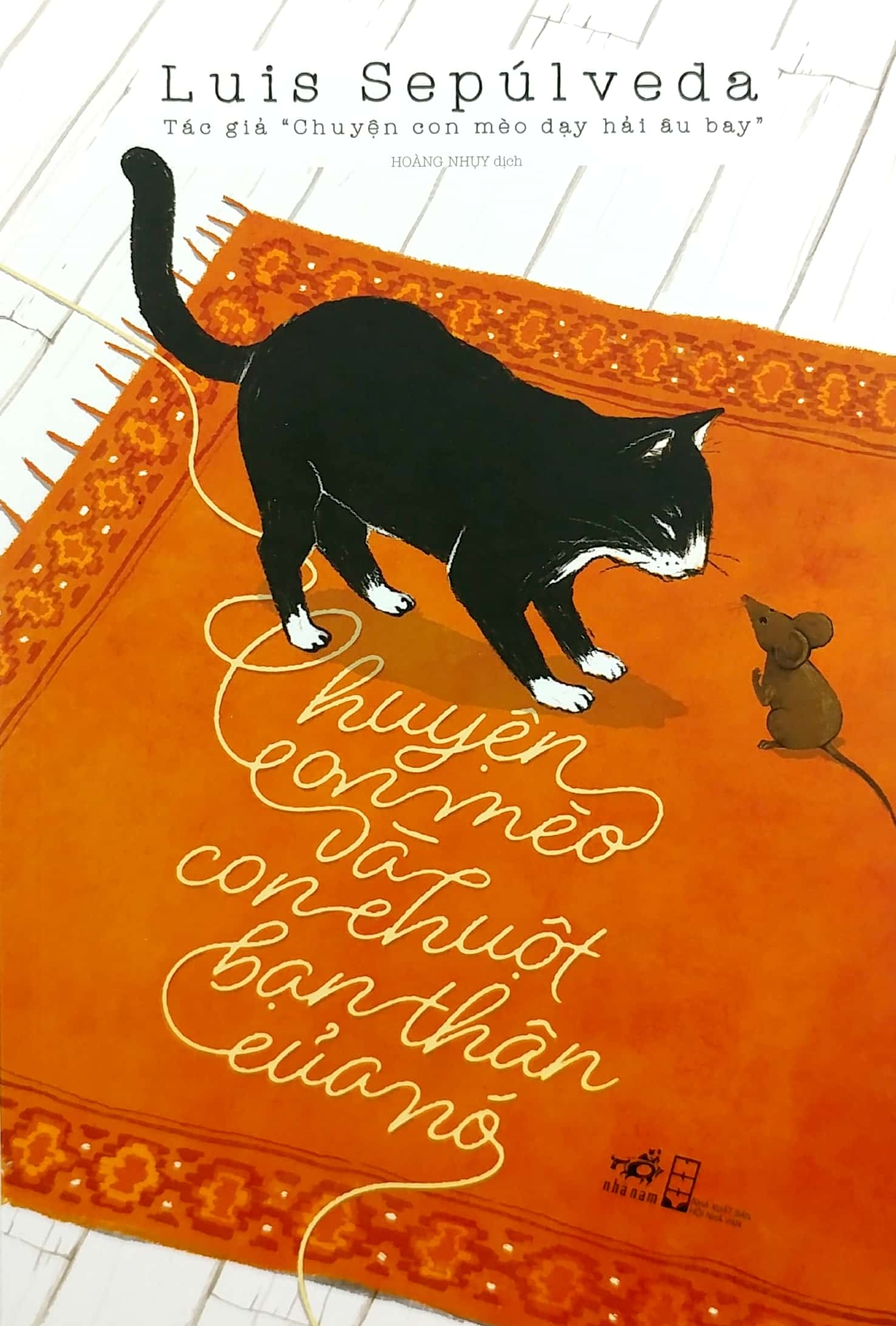 Chuyện con mèo và con chuột bạn thân của nó