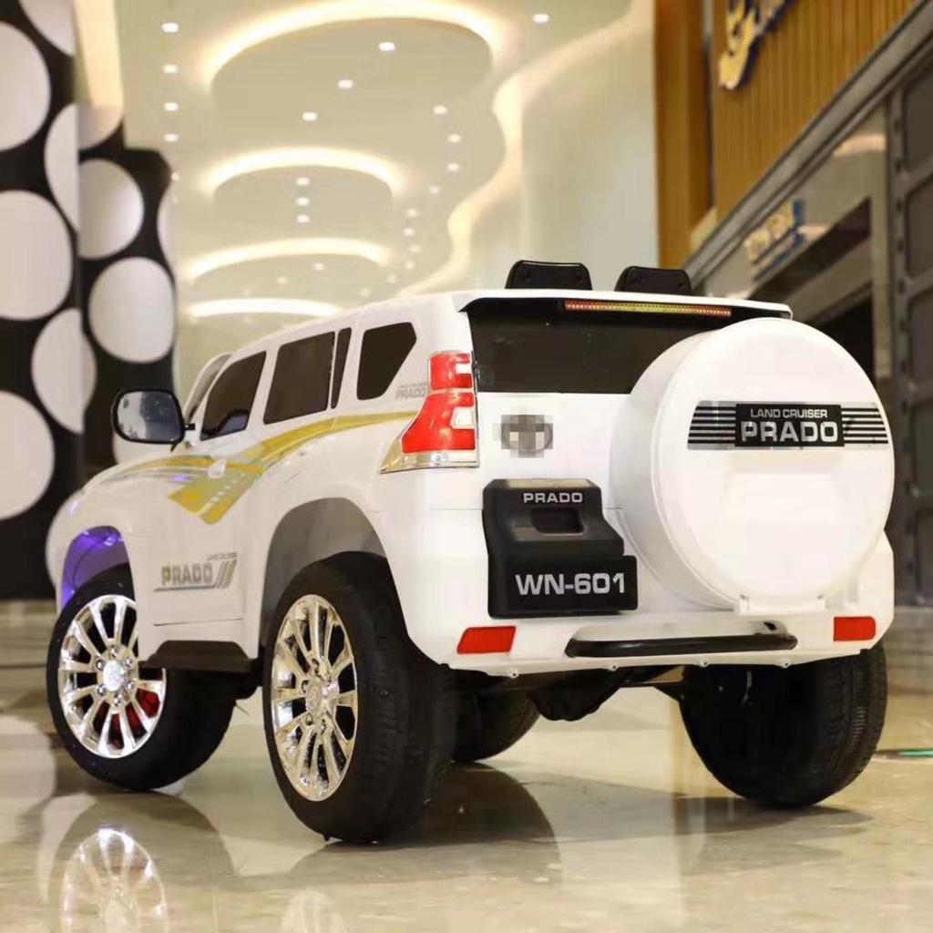 Ô tô xe điện đồ chơi TOYOTA 2 chỗ 4 động cơ cho bé tự lái và điều khiển xa