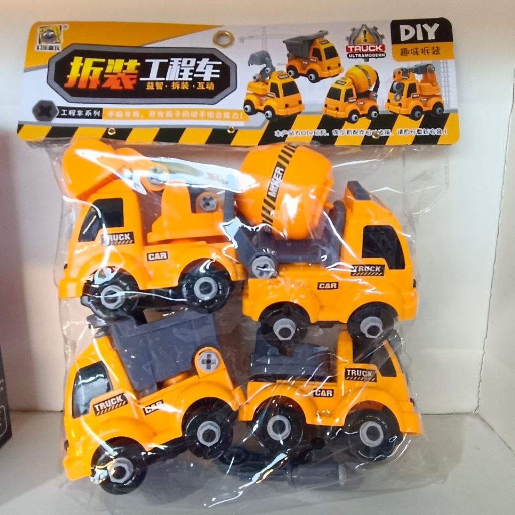 Mô hình Bộ 4 xe công trình , xe lắp ráp và tháo rời. Kích thước xe sử dụng: D12*R10