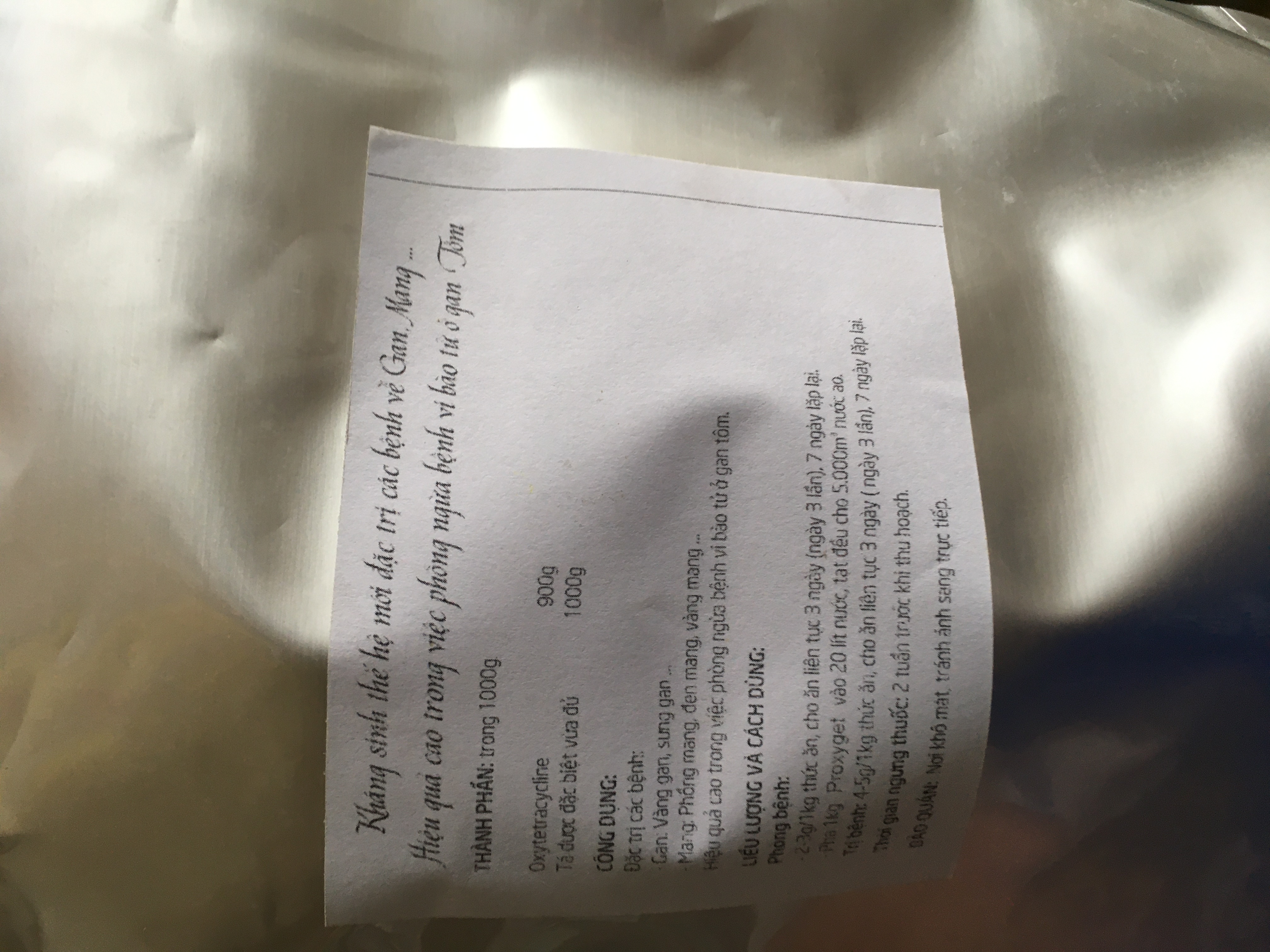 Oxytetracyclin HCL 99 ngăn ngừa vàng gan , đen mang, chuyên phòng ngừa vi bào tử cho ao hồ bể tôm cá thuỷ sản 1kg