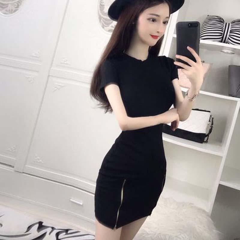 Đầm Body tay ngắn cổ tròn thiết kế màu trơn thanh lịch