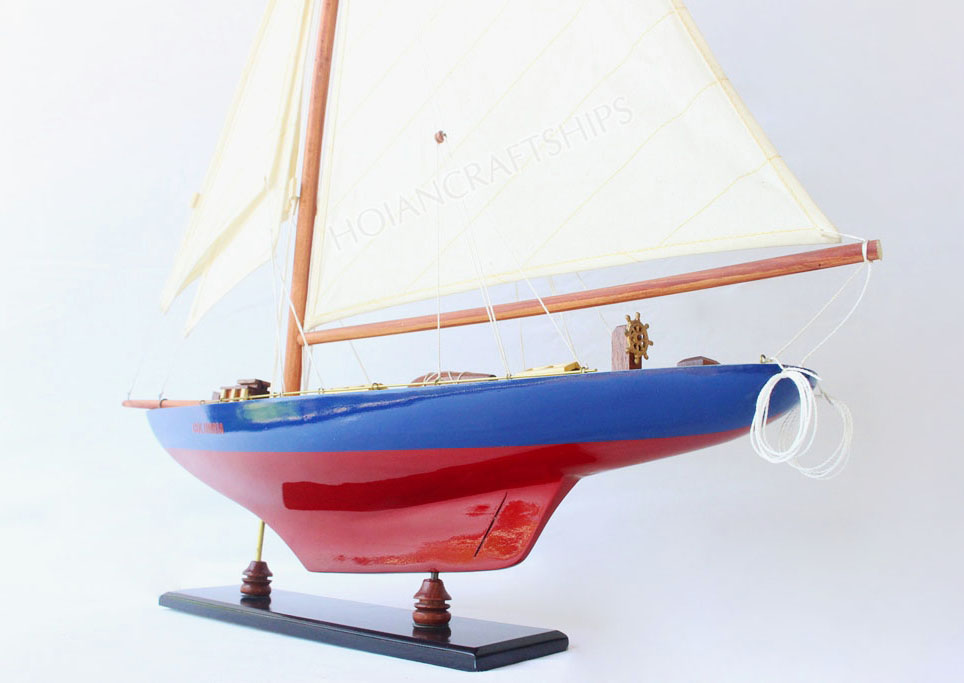 Mô hình thuyền gỗ Thuận buồm xuôi gió Columbia (Đỏ-xanh dương) 50cm