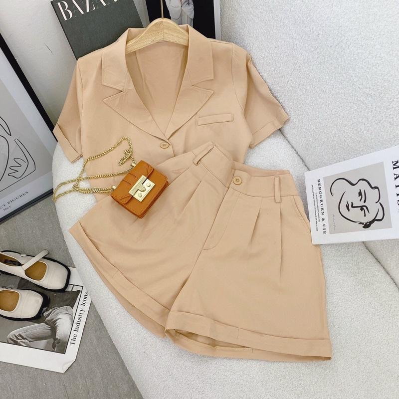 SET ÁO VEST CROPTOP TAY NGẮN + QUẦN SHORT