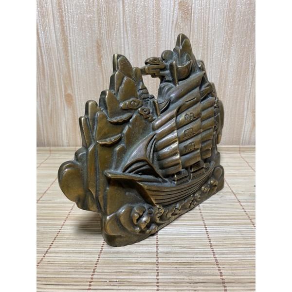 Thuyền buồm bằng đồng