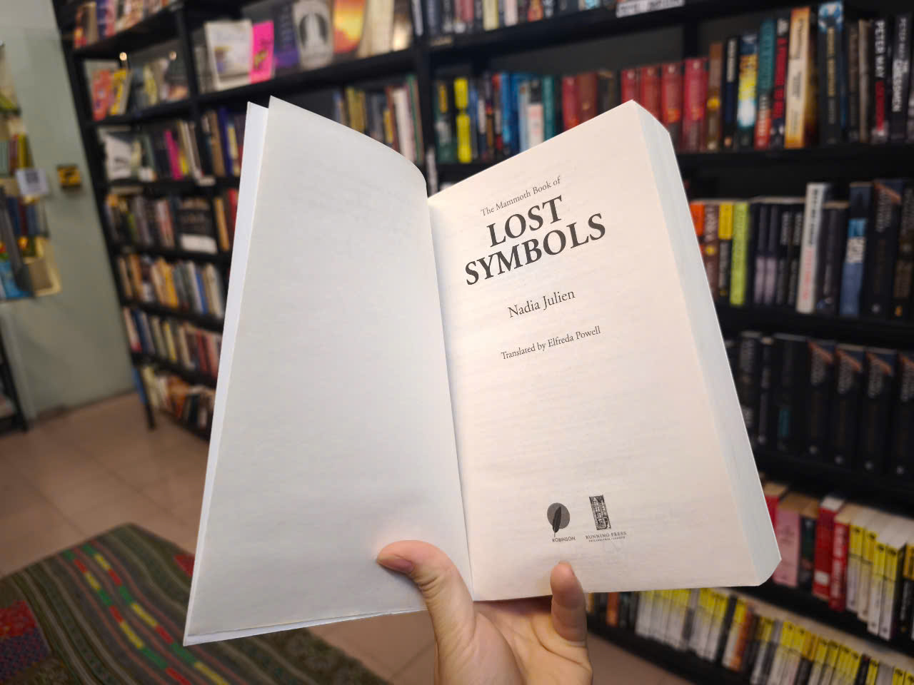 Sách - The Mammoth Book of Lost Symbols: A Dictionary of the Hidden Language of Symbolism (Mammoth Books) by Nadia Julien
