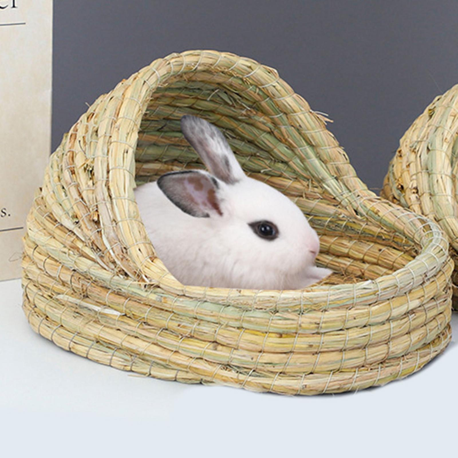 Straw Hamster Nest Toy Slipper Shaped Rabbit Bed for Small Animals Bunny