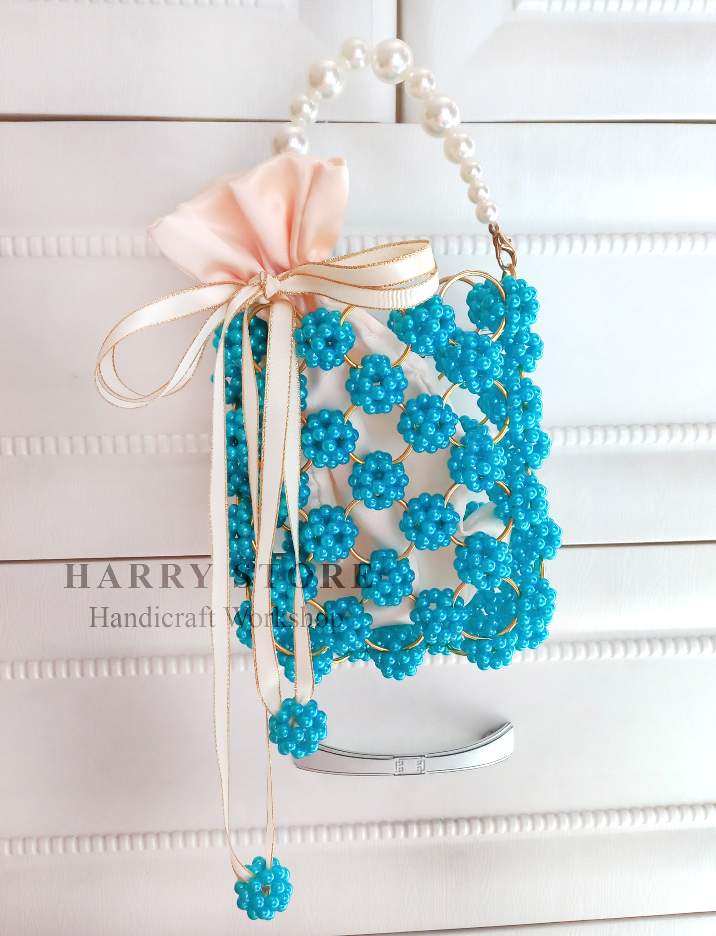 Túi ngọc trai handmade kết khoen HRRA1-XN đựng vừa các dòng điện thoại, dây đeo 110cm nét quyến rũ đầy thu hút và lôi cuốn