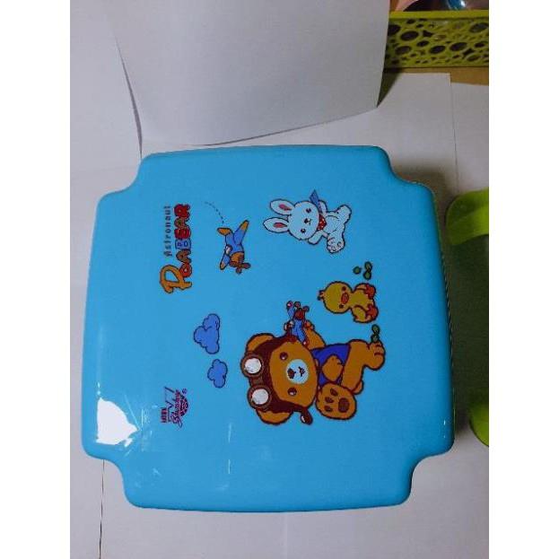 Ghế nhựa nhỡ mặt liền trống trơn trượt nhựa nhập khẩu 2 cỡ
