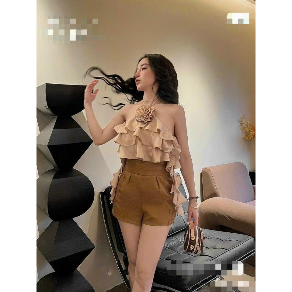 Áo lụa hottrend bèo tầng cổ yếm cột dây đính bông siêu xinh