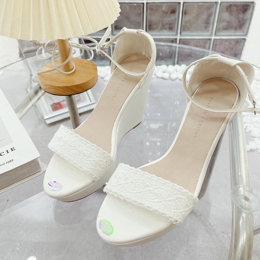 Giày cao gót nữ đế xuổng bảng da trắng sang trọng