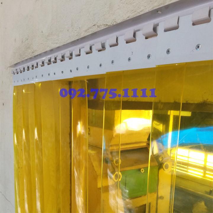 Rèm nhựa PVC ngăn côn trùng, ngăn bụi bẩn
