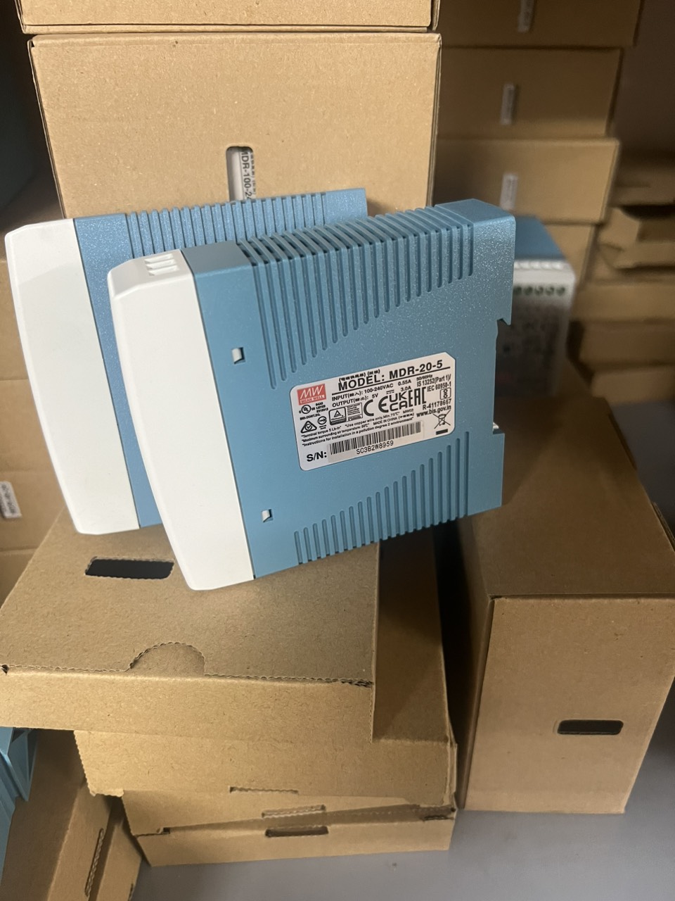 Nguồn Meanwell MDR-20-5 Hàng nhập khẩu