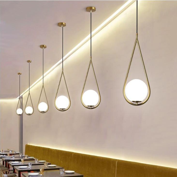 Đèn thả LAMES chao thủy tinh địa cầu, khung mạ vàng hình giọt nước - kèm bóng LED chuyên dụng .