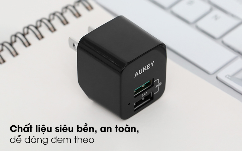 Củ sạc nhanh Aukey PA-U32 2 cổng USB 12W - hàng chính hãng