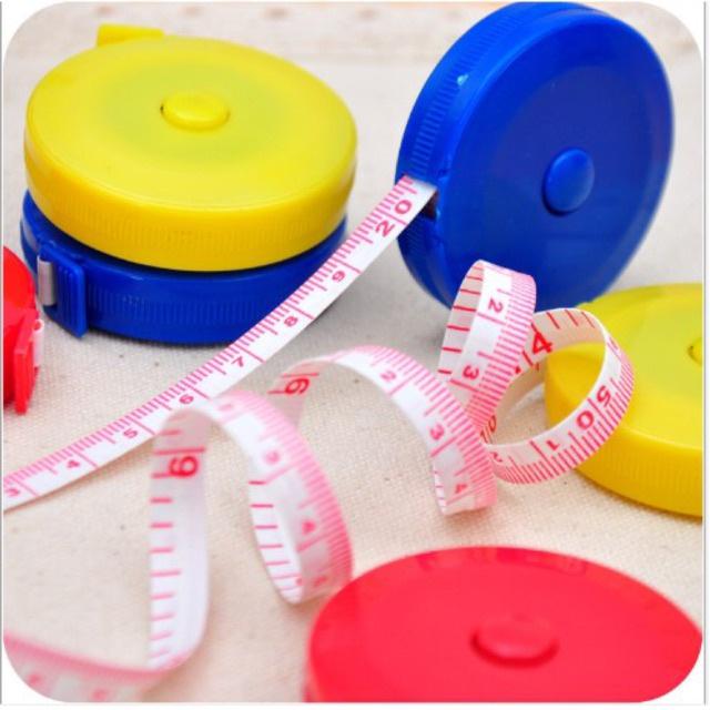 Thước dây cuộn rút tự động 1m5