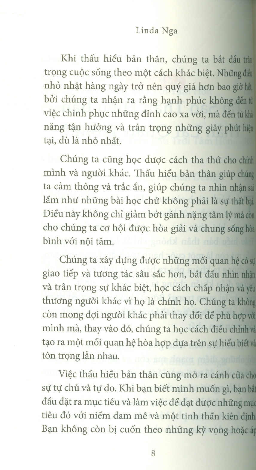 Human Design - Một Cuốn Sách Với Đầy Sự Biết Ơn Đến Ra Uru Hu, Người Đưa Human Design Đến Nhân Loại - Linda Nga