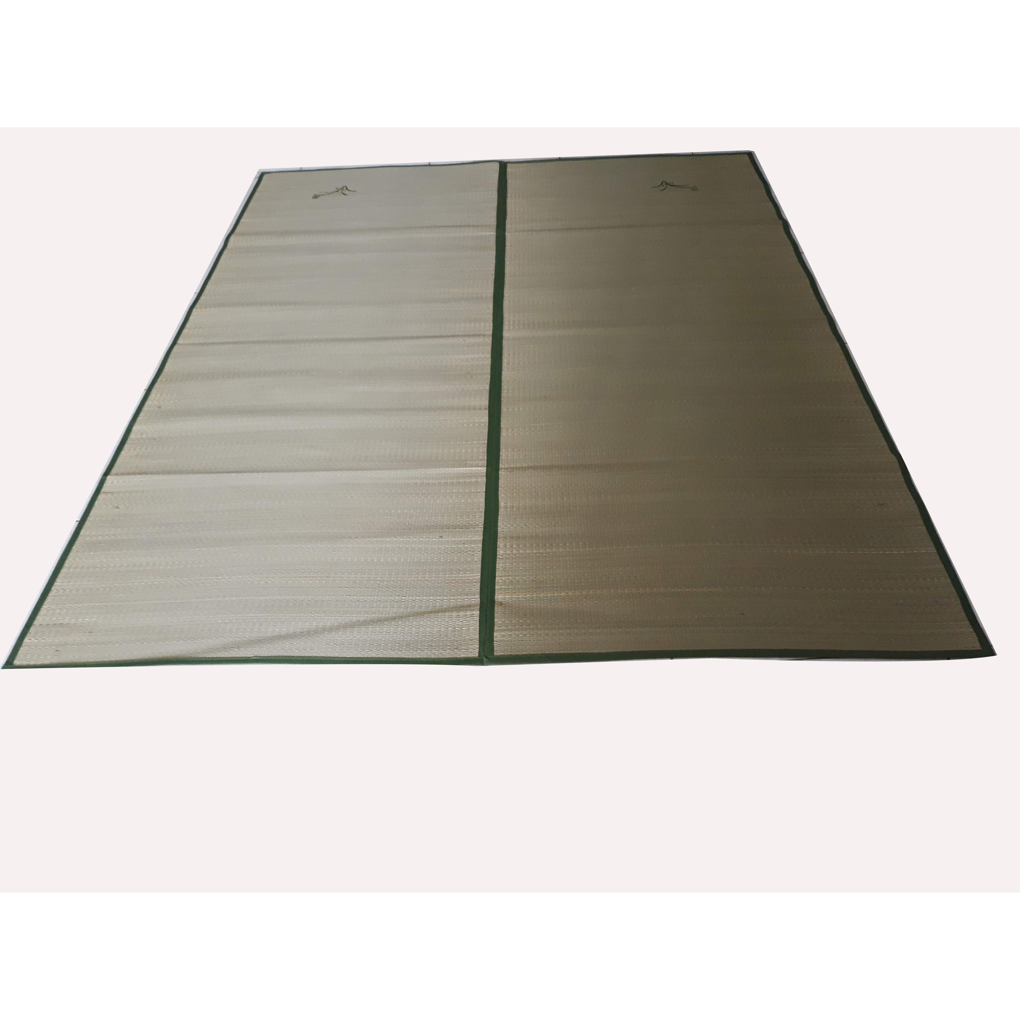 Chiếu cói sợi nhỏ Thái Bình viền vải, kích thước 1.9m x 1,6m