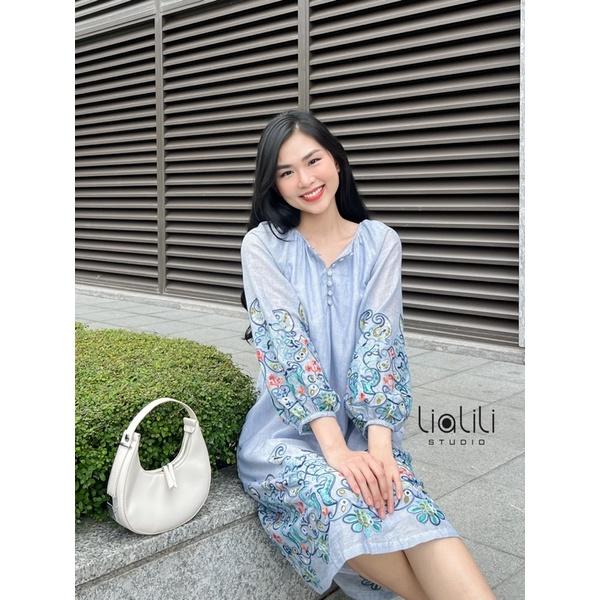 Đầm lửng thêu hoa ,chất kate thêu hoa -Thiết kế từ