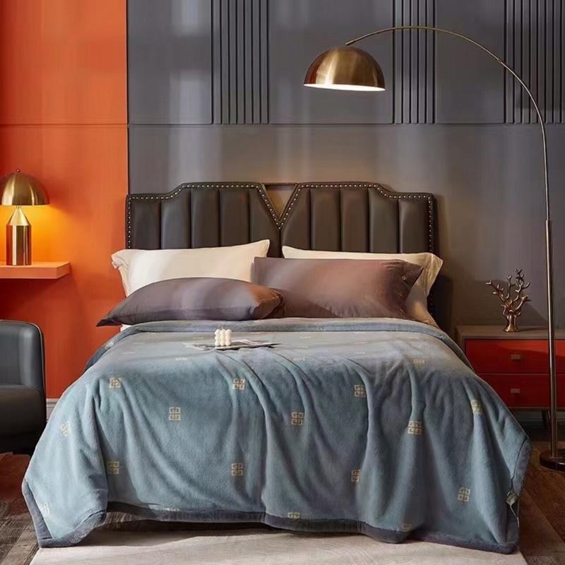 Chăn lông chồn họa tiết kèm túi sang cao cấp 4kg2