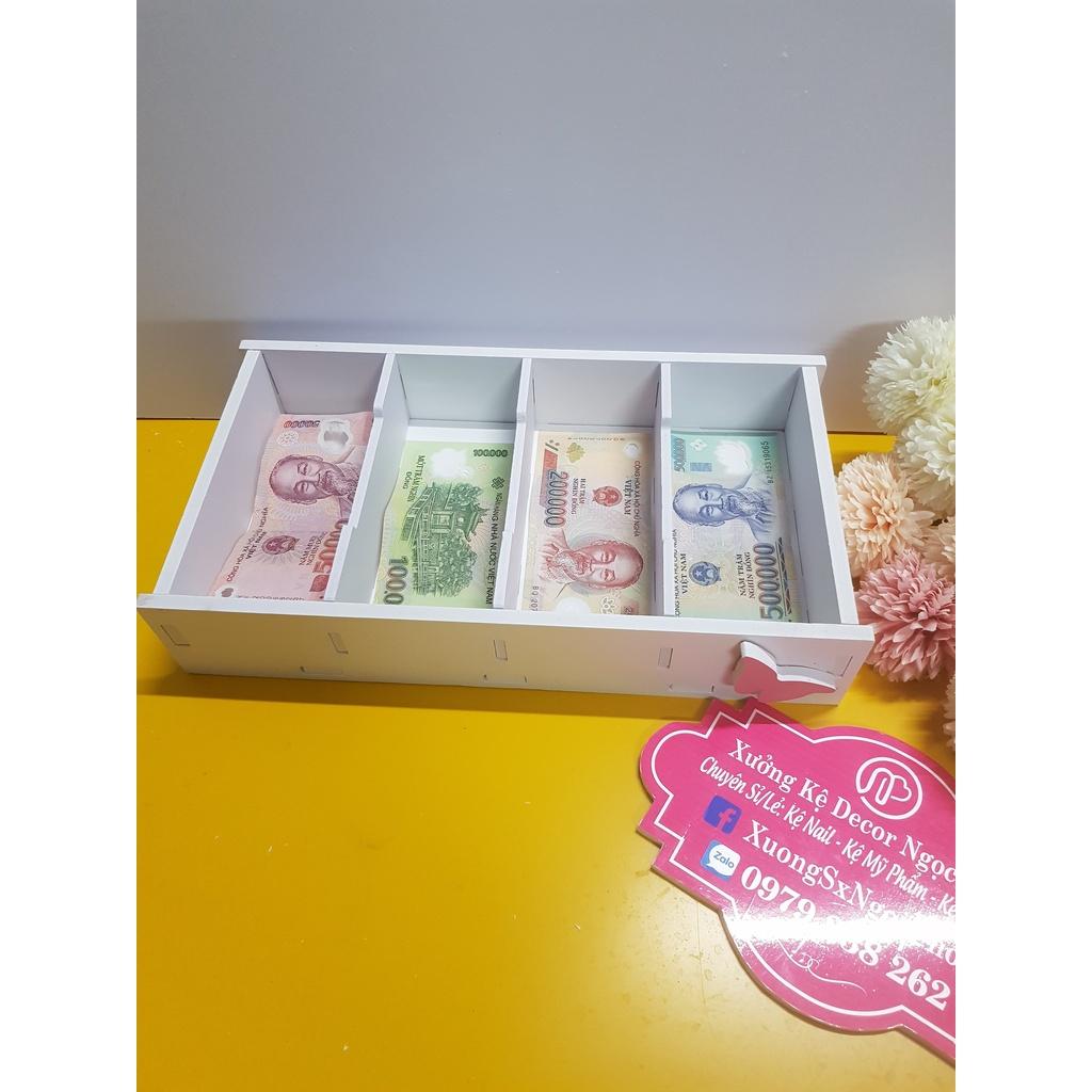 Khay đựng tiền quầy thu ngân 9 ô (K15) hình bướm xinh xắn