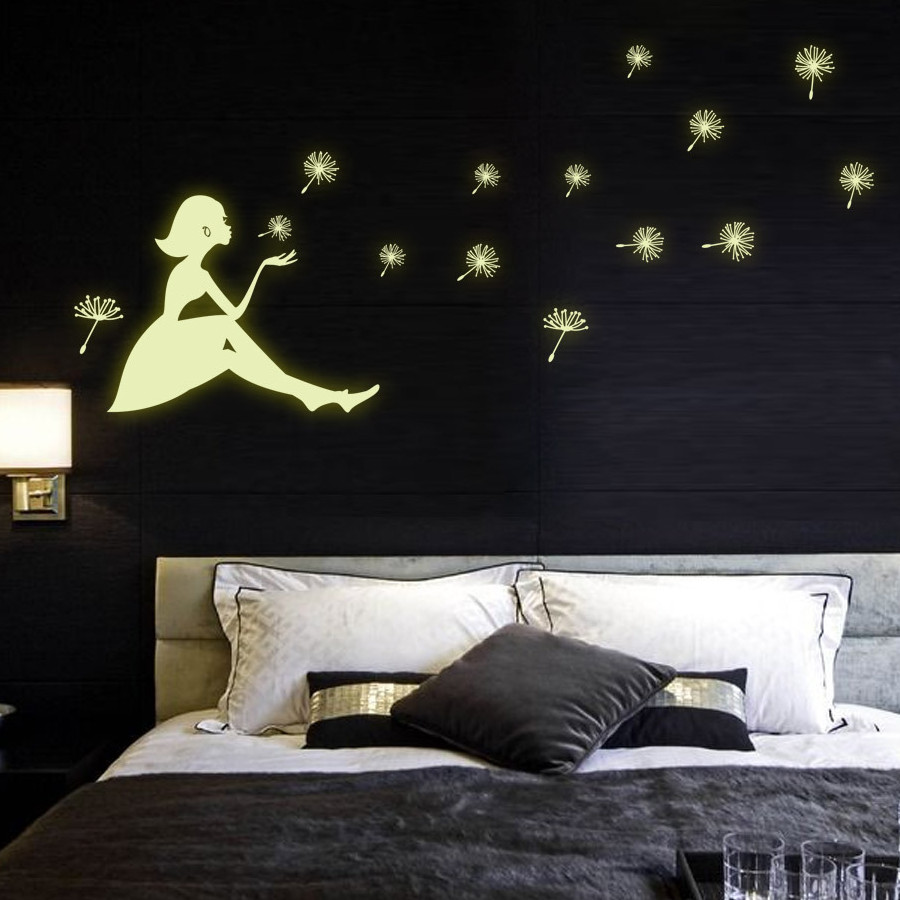 Decal cô gái bồ công anh dạ quang