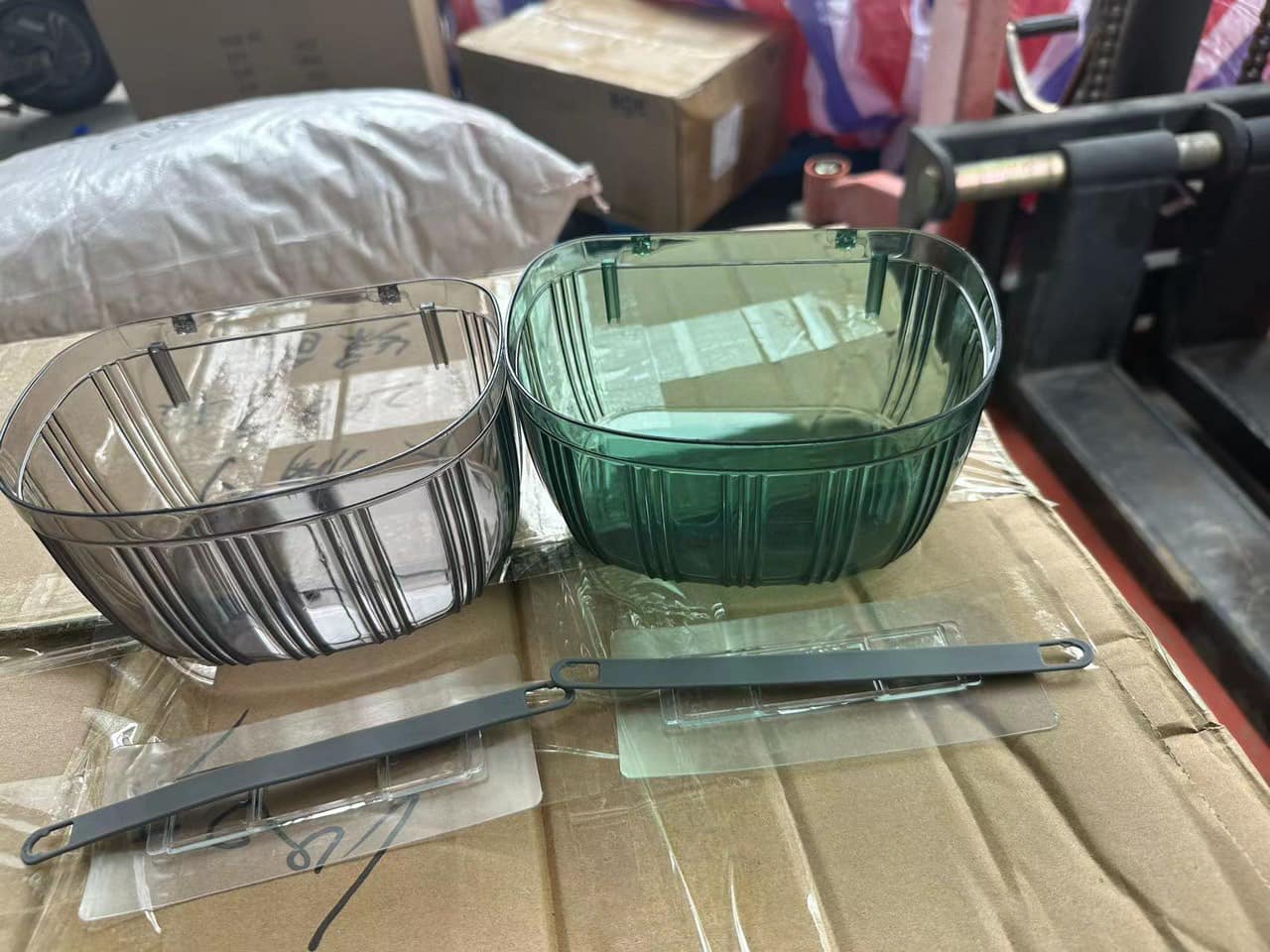 HỘP NHỰA TRONG SUỐT ĐỰNG HÀNH TỎI TREO TƯỜNG, DÁN TƯỜNG TIỆN LỢI