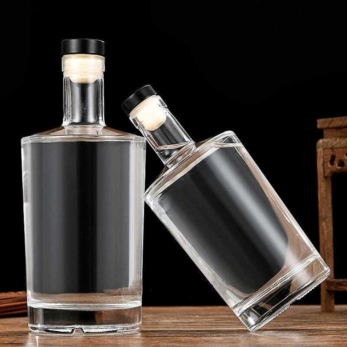 Chai Thủy Tinh 500ML mẫu vốt ka trụ tròn vai xòe nắp cao su kèm màng co – Chai Đựng Rượu Cao Cấp – Vỏ Chai Rượu Đẹp siêu trong (C28)