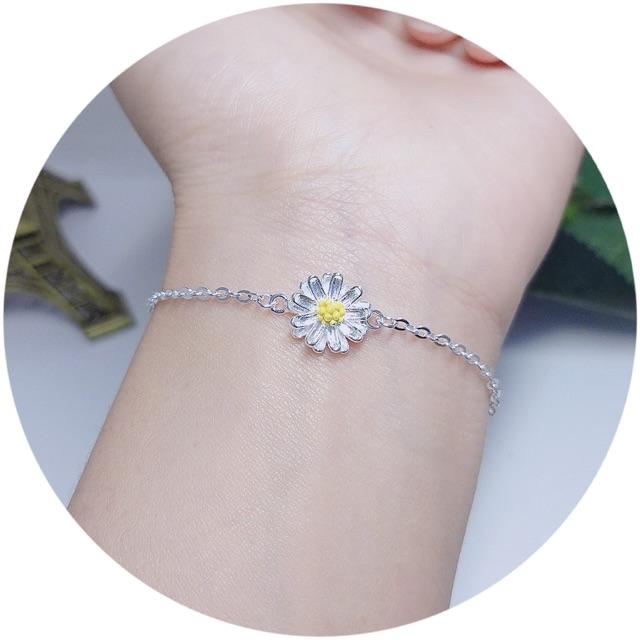 LẮC TAY CÚC HOẠ MI BẠC TA