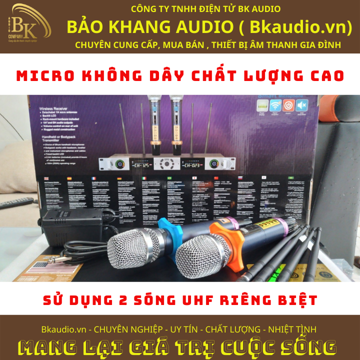 Micro không dây cầm tay UGX23-SHURE. Hai tầng số UHF riêng biệt loại bỏ tạp âm. Phạm vi hoạt động tốt dưới 150m. MSP: SPM-10