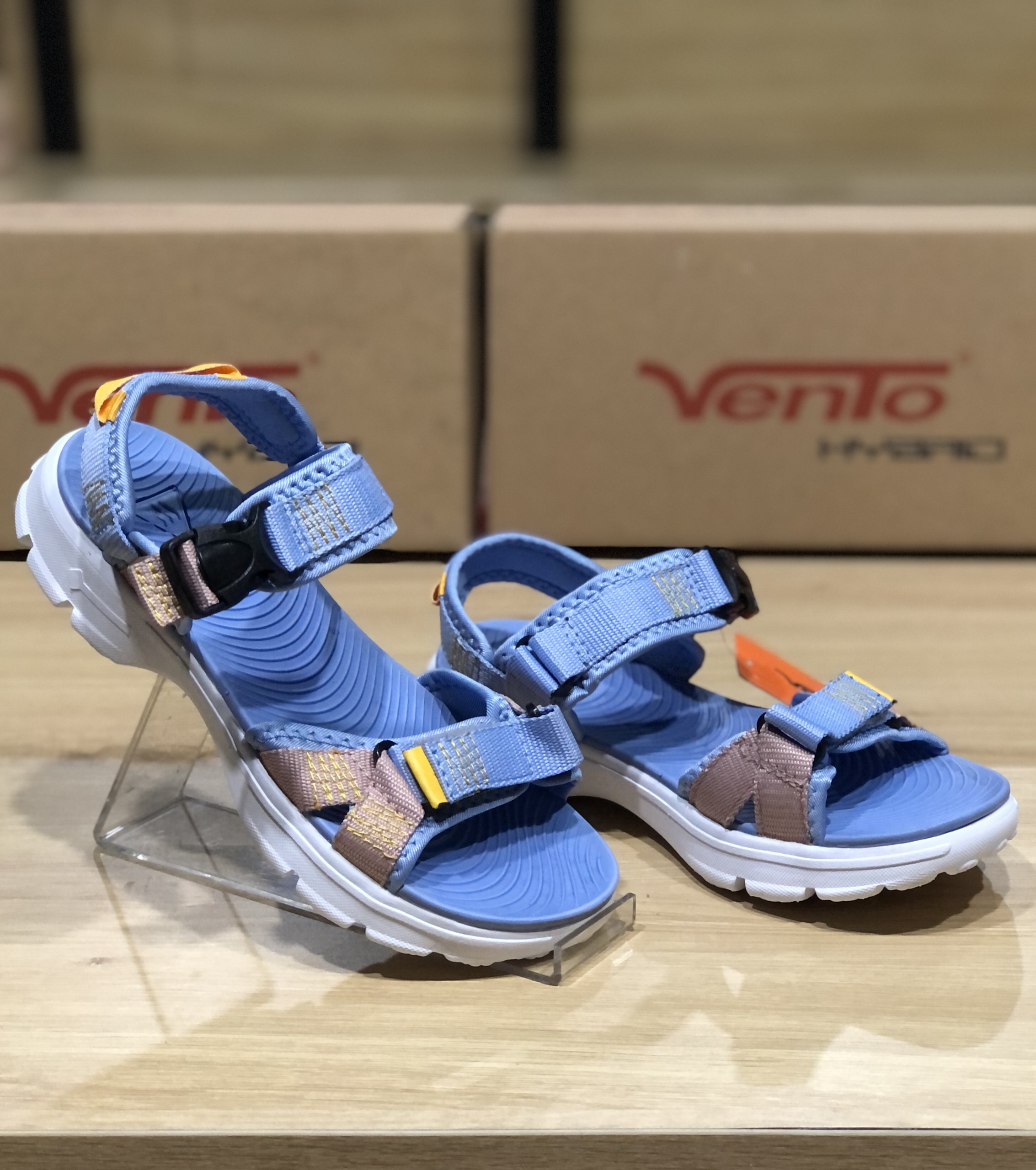Giày Sandals Vento Nữ Quai Chéo đi chơi/đi học SD07015