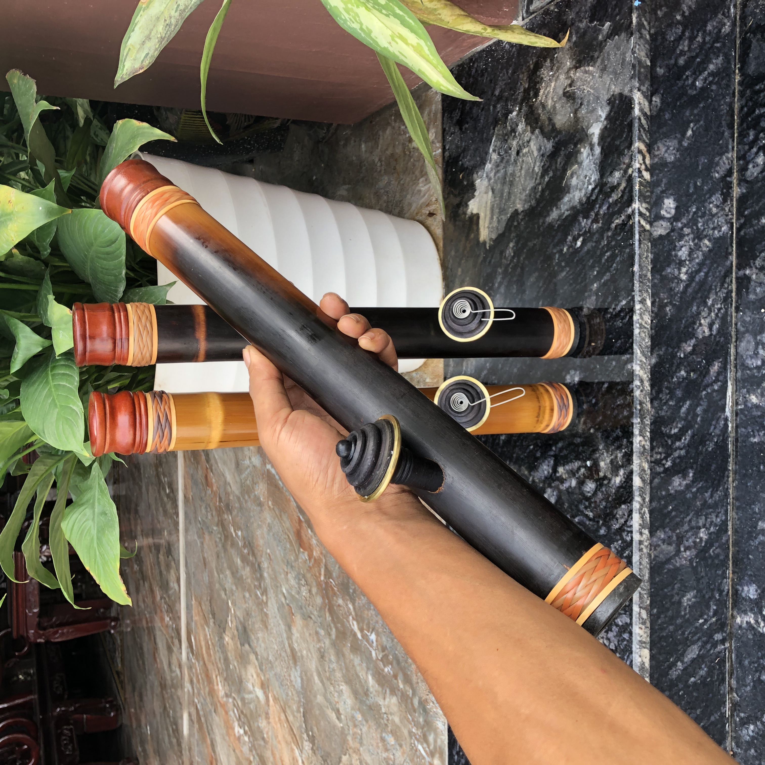 Điếu cày du lịch đan mây kèm bao da