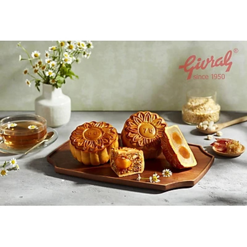 Bánh Trung Thu Givral Combo Lục Bảo - Trăng Yêu Thương 3