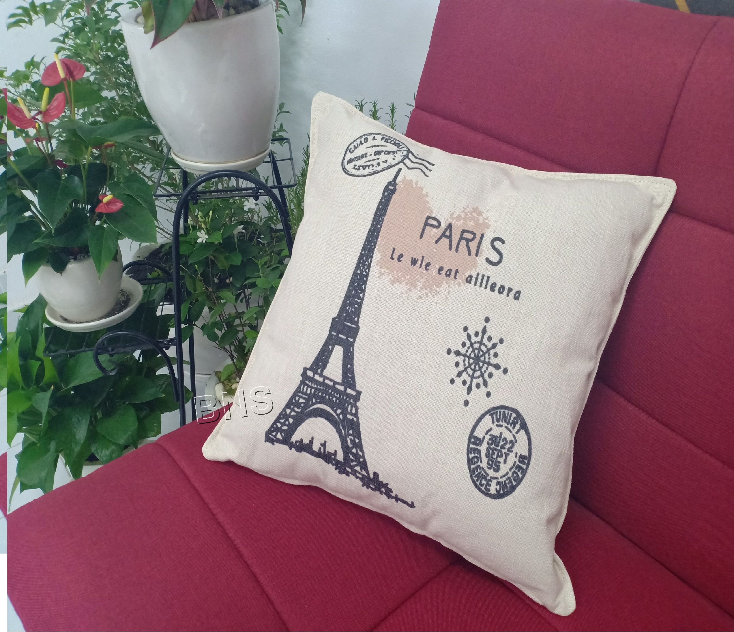 Gối tựa trang trí sofa BNS Hình Tháp Paris