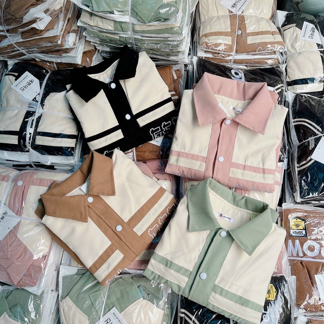 Áo Khoác Croptop, Áo Khoác Da Lộn 2 Lớp Cao Cấp Thêu Họa Tiết Nổi Siêu Hot, Áo khoác Unisex form ngắn croptop 2 lớp cao cấp chất da lộn mịn đẹp, không xù, kiểu dáng basic