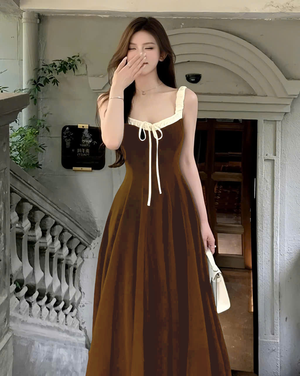 Đầm maxi cổ vuông thắt  nơ phối viền sang trọng