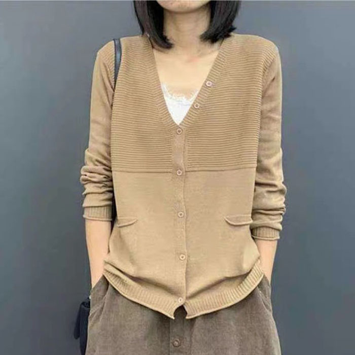 Áo cardigan len nữ phối khuy phong cách trẻ, chất len mềm mịn thời trang thu đông