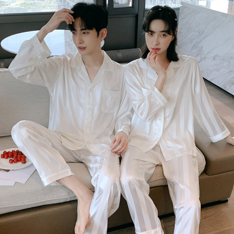 Đồ bộ Pyjama Nam chất liệu phi Lụa rũ, lạnh mềm mại,dù thời tiết xứ nóng vẫn dễ chiệu 88200