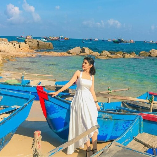 Tour Phú Yên 2 Ngày 1 Đêm: Gành Đá Đĩa - Cù Lao Mái Nhà - Cao Nguyên Vân Hòa