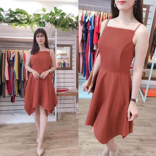 F479 Đầm TK 2 dây tà lệch nhiều tầng