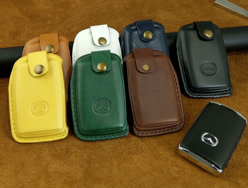 Bao da Handmade ép phom có quai cài chìa khóa oto Mazda CX3 / CX5 / CX8 da bò thật Handmade sang trọng 2 / 3 / 4 nút bấm - hàng chính hãng